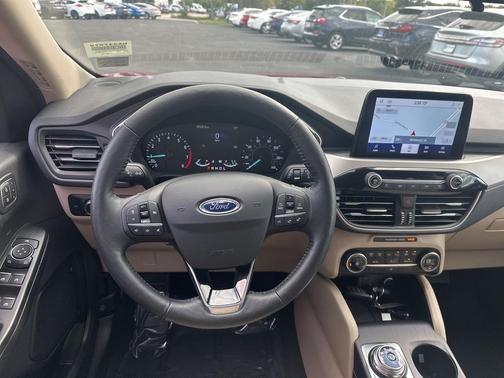 2020 Ford Escape SEL