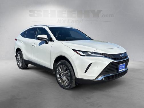 2023 Toyota Venza XLE