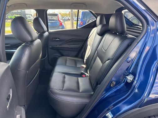 2019 Nissan Kicks SV