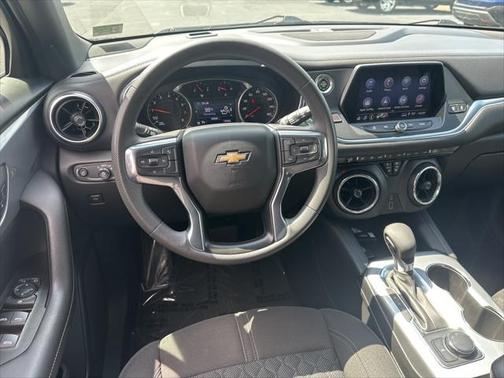 2022 Chevrolet Blazer LT W/2LT