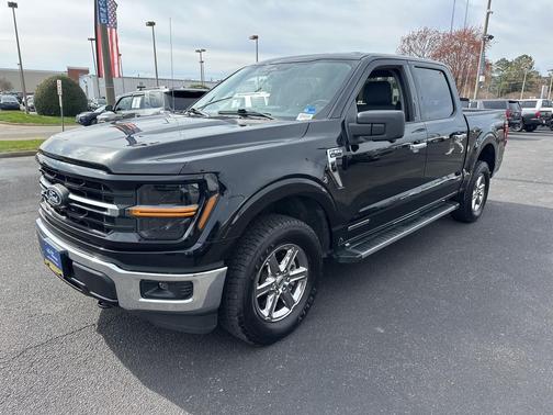 Black Metallic 2024 Ford F-150 XLT