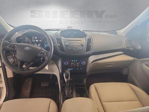Oxford White 2018 Ford Escape SE