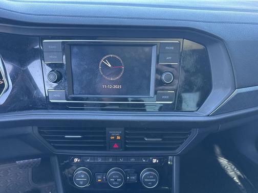 2022 Volkswagen Jetta 1.5T SE