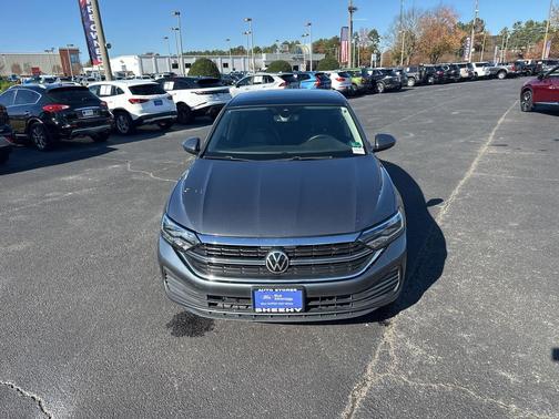 2022 Volkswagen Jetta 1.5T SE