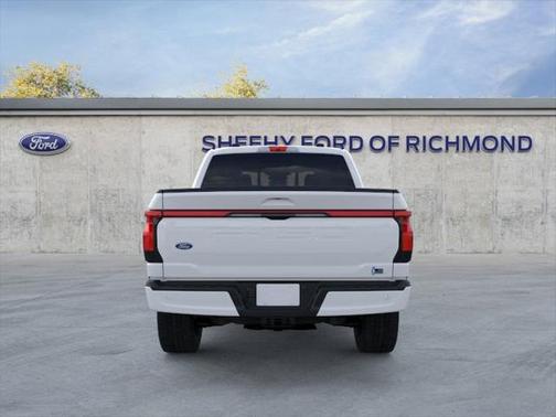 2025 Ford F-150 Lightning LARIAT