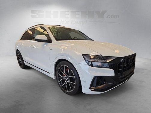 Glacier White Metallic 2021 Audi Q8 55 Premium Plus