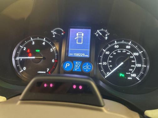 Silver Lining Metallic 2018 Lexus GX 460 Luxury