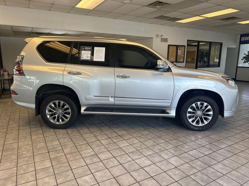 Silver Lining Metallic 2018 Lexus GX 460 Luxury