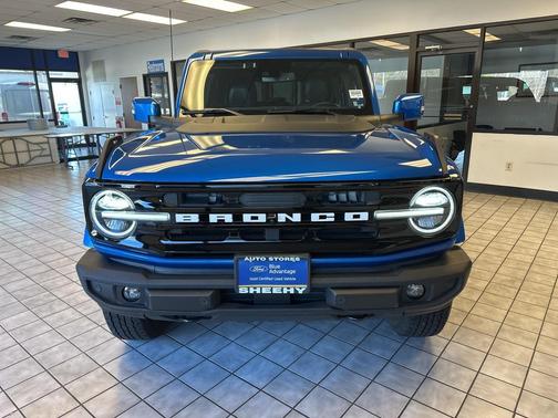 2023 Ford Bronco Outer Banks