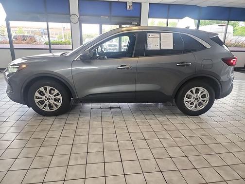 Gray Metallic 2023 Ford Escape Active