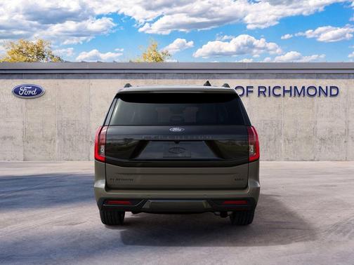 Gray 2027 Ford Expedition Max Platinum
