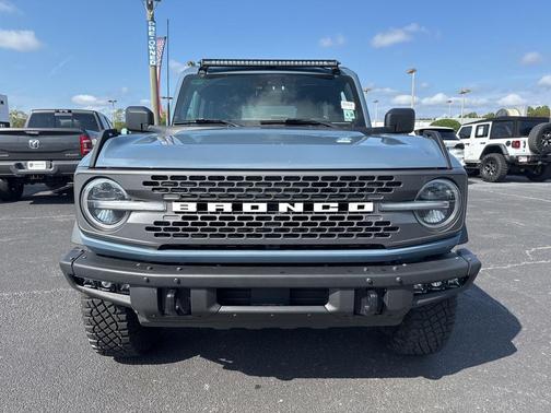 2023 Ford Bronco Badlands