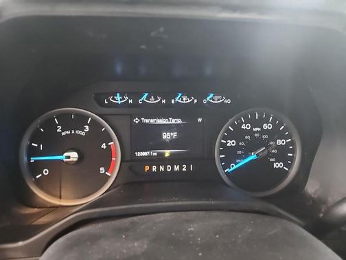 Oxford White 2017 Ford F-250 XLT