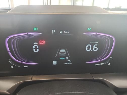 Everlasting Silver 2025 Kia Telluride S