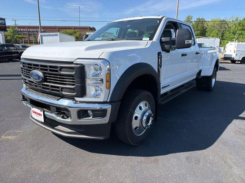 Oxford White 2026 Ford F-450 XL