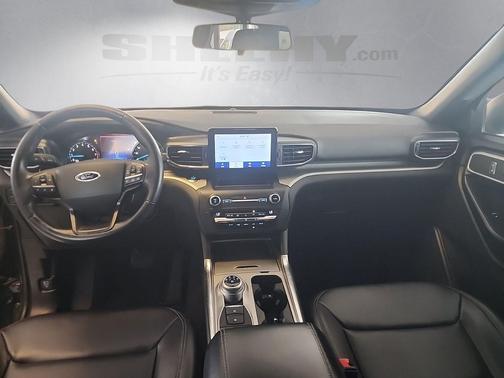 Agate Black Metallic 2020 Ford Explorer XLT