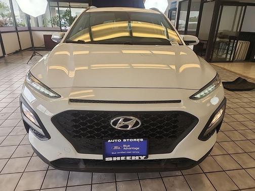 Chalk White 2019 Hyundai KONA SEL
