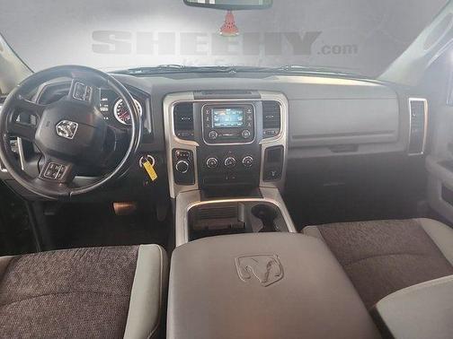 Granite Crystal Metallic Clearcoat 2015 RAM 1500 Big Horn