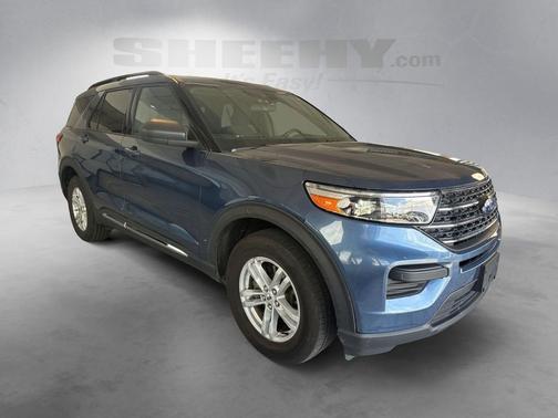 Blue Metallic 2020 Ford Explorer XLT