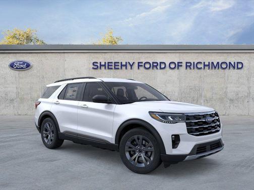 Star White Metallic Tri-Coat 2026 Ford Explorer Active