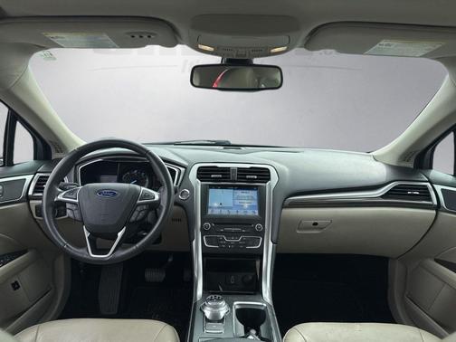 2017 Ford Fusion Energi SE Luxury