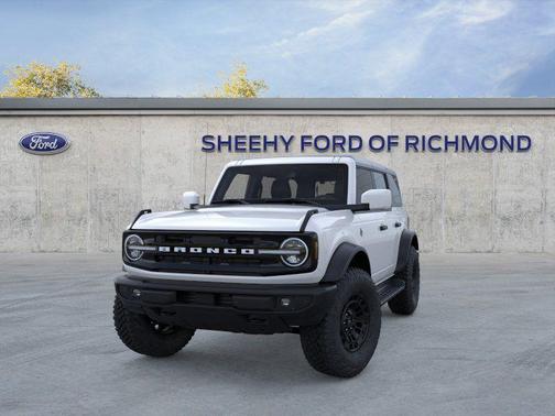 Oxford White 2026 Ford Bronco Outer Banks
