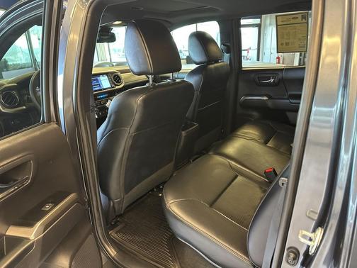 2022 Toyota Tacoma Limited