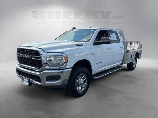 2022 RAM 2500 Big Horn Crew Cab 4x4 8' Box