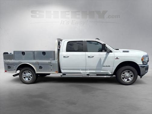 2022 RAM 2500 Big Horn Crew Cab 4x4 8' Box
