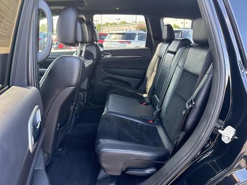 2017 Jeep Grand Cherokee Altitude