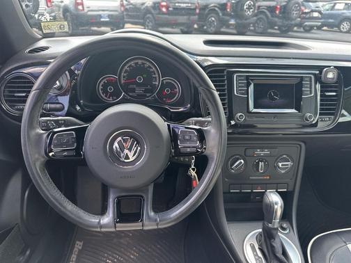 2019 Volkswagen Beetle 2.0T S