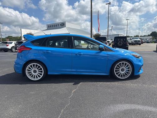2017 Ford Focus RS Base