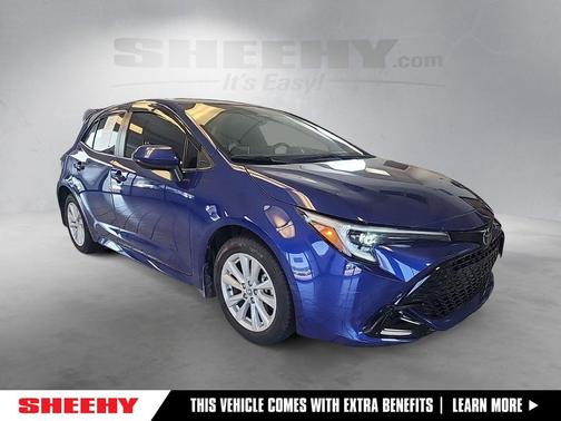 Blue Crush Metallic/Midnight Black Metallic 2024 Toyota Corolla Hatchback SE