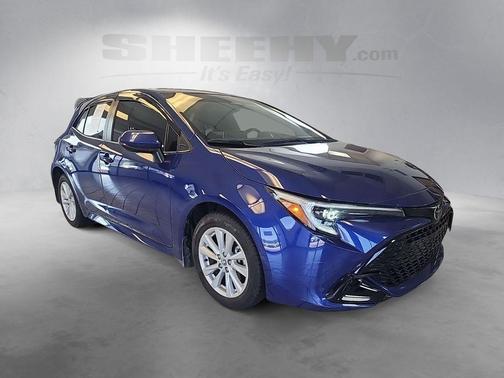 Blue Crush Metallic/Midnight Black Metallic 2024 Toyota Corolla Hatchback SE