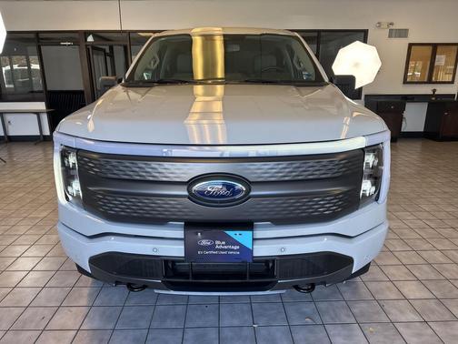 2023 Ford F-150 Lightning XLT