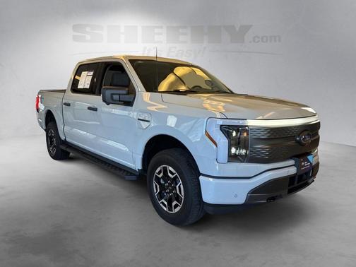 2023 Ford F-150 Lightning XLT