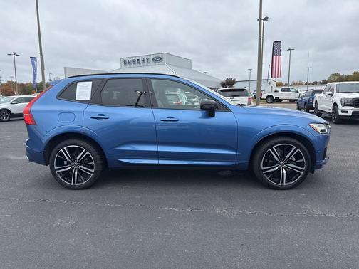 2020 Volvo XC60 T5 R-Design