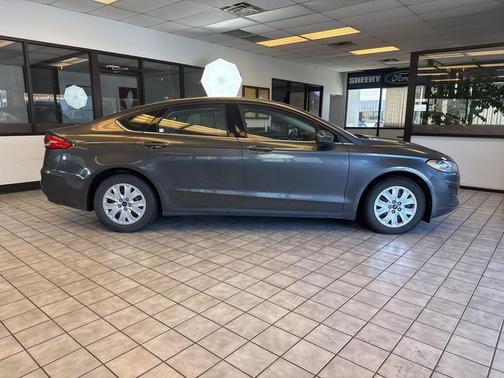 2020 Ford Fusion S