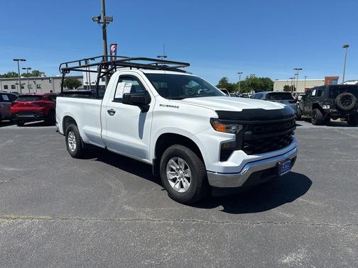 Summit White 2022 Chevrolet Silverado 1500 WT