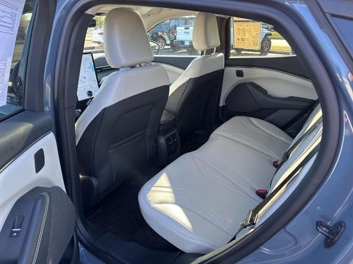 2024 Ford Mustang Mach-E Premium