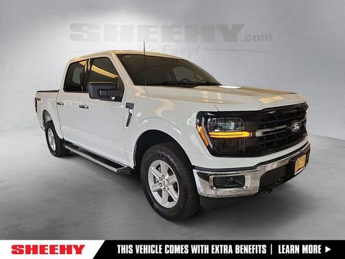 Oxford White 2025 Ford F-150 XLT