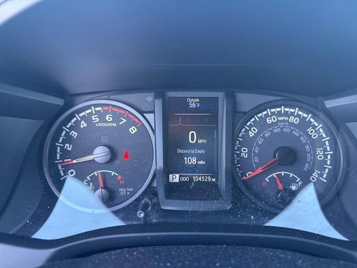 2021 Toyota Tacoma SR