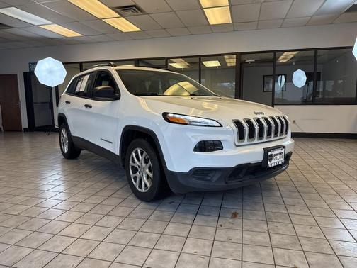 2016 Jeep Cherokee Sport
