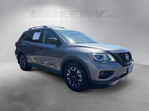 Gun Metallic 2020 Nissan Pathfinder SV 2WD