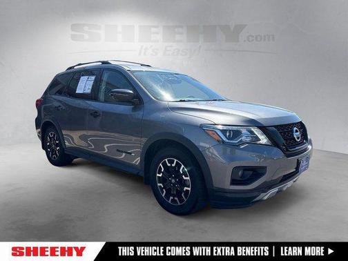 Gun Metallic 2020 Nissan Pathfinder SV 2WD