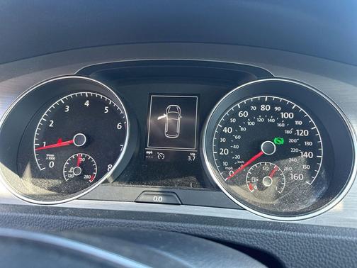 Night Blue Metallic 2015 Volkswagen Golf Auto TSI S w/Sunroof