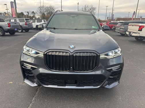 2020 BMW X7 M50i