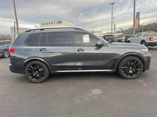 2020 BMW X7 M50i