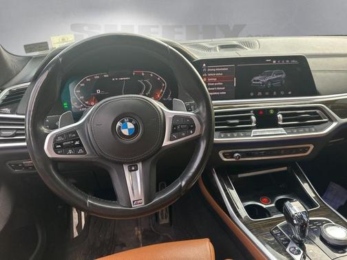 2020 BMW X7 M50i