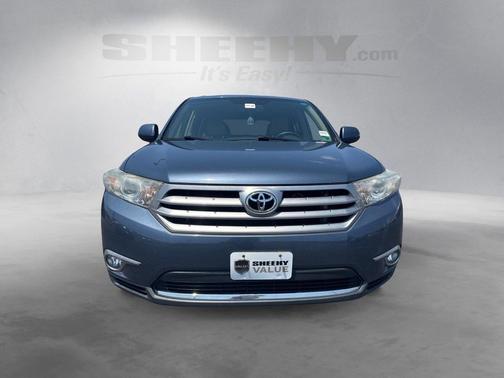 2013 Toyota Highlander SE